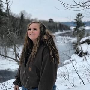 Meet your Posher, Brittany